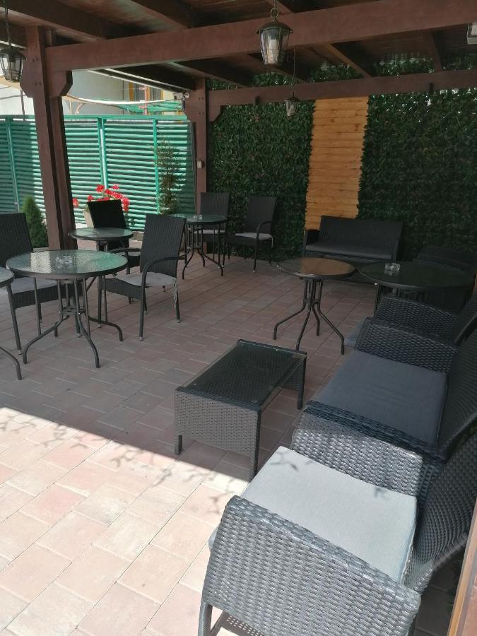 Ana Boutique Acomodação com café da manhã Alba Iulia Exterior foto